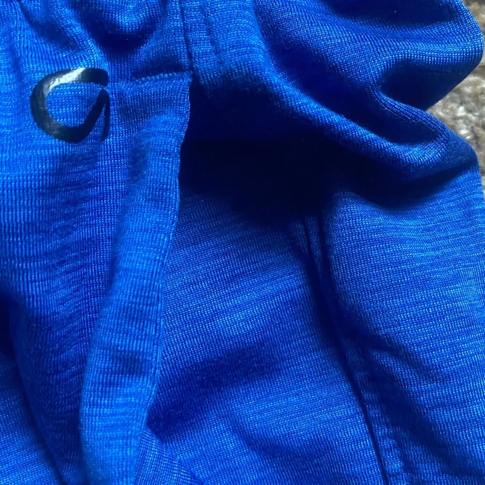 Gap Gapfit shorts, S/6-7. Gray mesh, navy mesh, royal blue